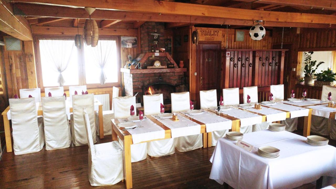 Hotel Derby Orasje المظهر الخارجي الصورة